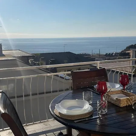 Apartment Attico Con Terrazza Vista Mare A Cavi Di