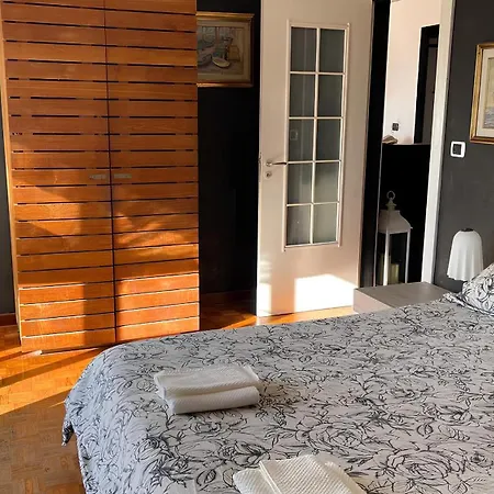 Attico Con Terrazza Fronte Mare A Cavi Di