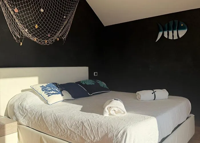 Lejlighed Attico Con Terrazza Fronte Mare A Cavi Di